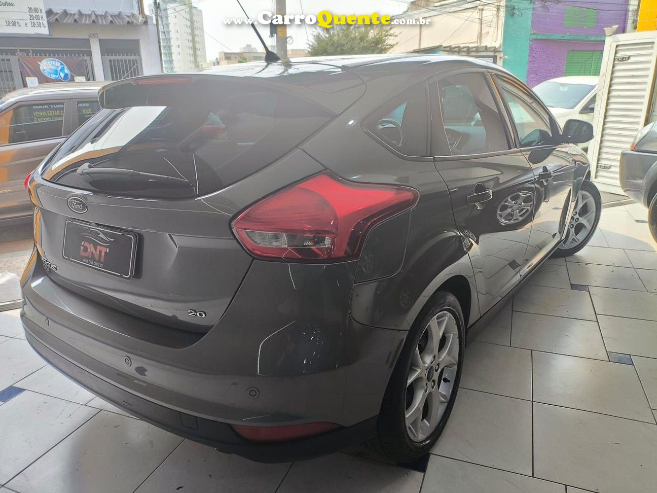 FORD FOCUS 2.0 SE PLUS 16V - Loja