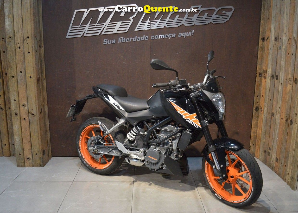 KTM DUKE 200 - Loja