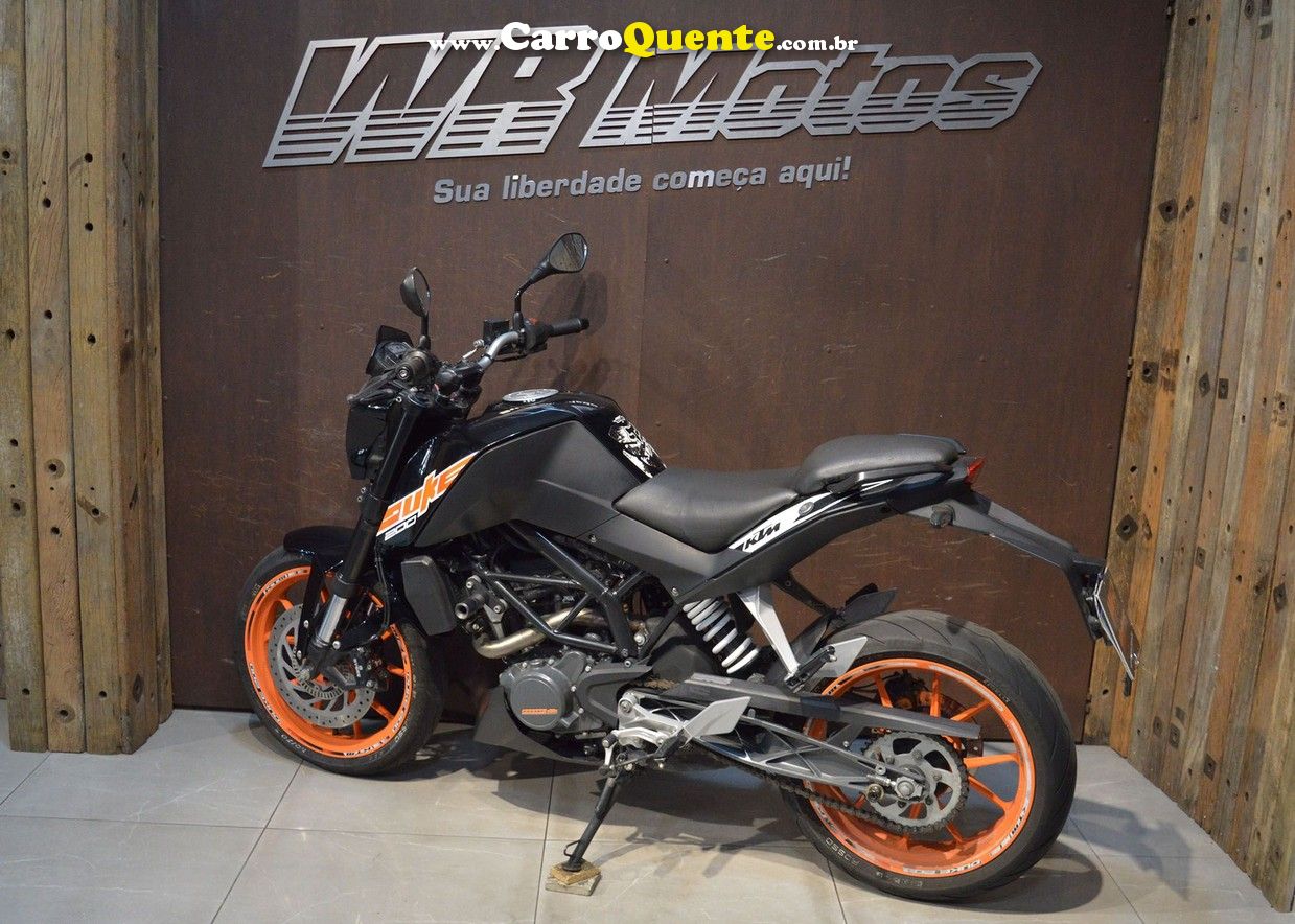 KTM DUKE 200 - Loja