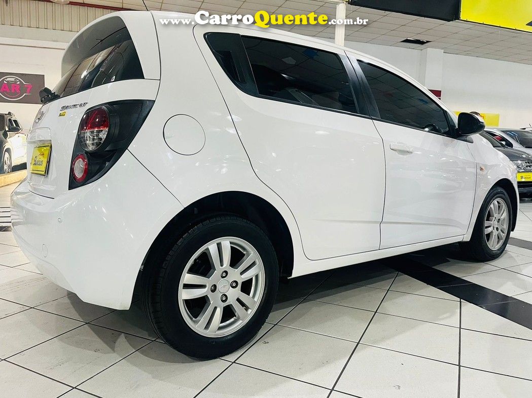 CHEVROLET SONIC 1.6 LT 16V - Loja