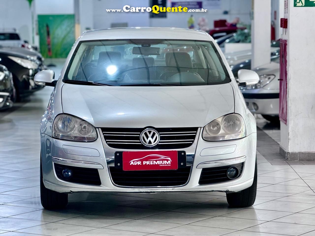 VOLKSWAGEN JETTA 2.5 I 20V 170CV - Loja