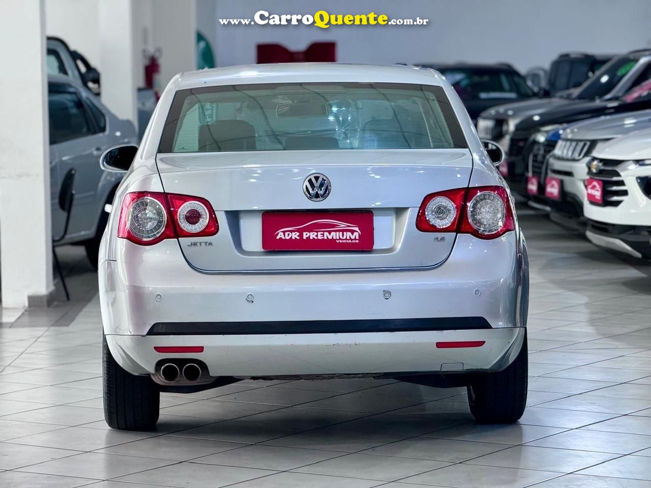 VOLKSWAGEN JETTA 2.5 I 20V 170CV - Loja