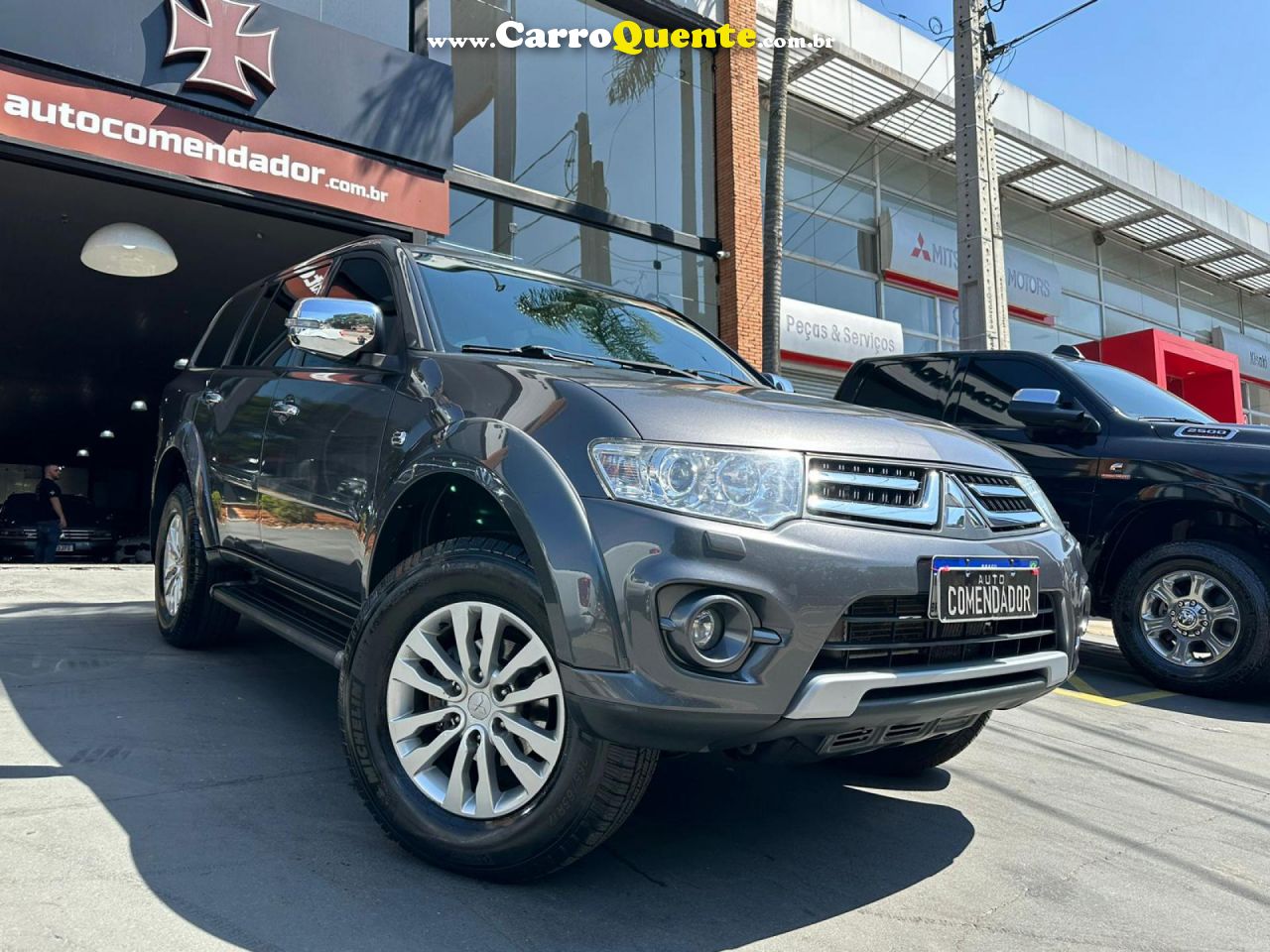 MITSUBISHI   PAJERO HPE 3.2 4X4 T.I. DIES. 5P AUT.   CINZA 2016 3.2 DIESEL - Loja