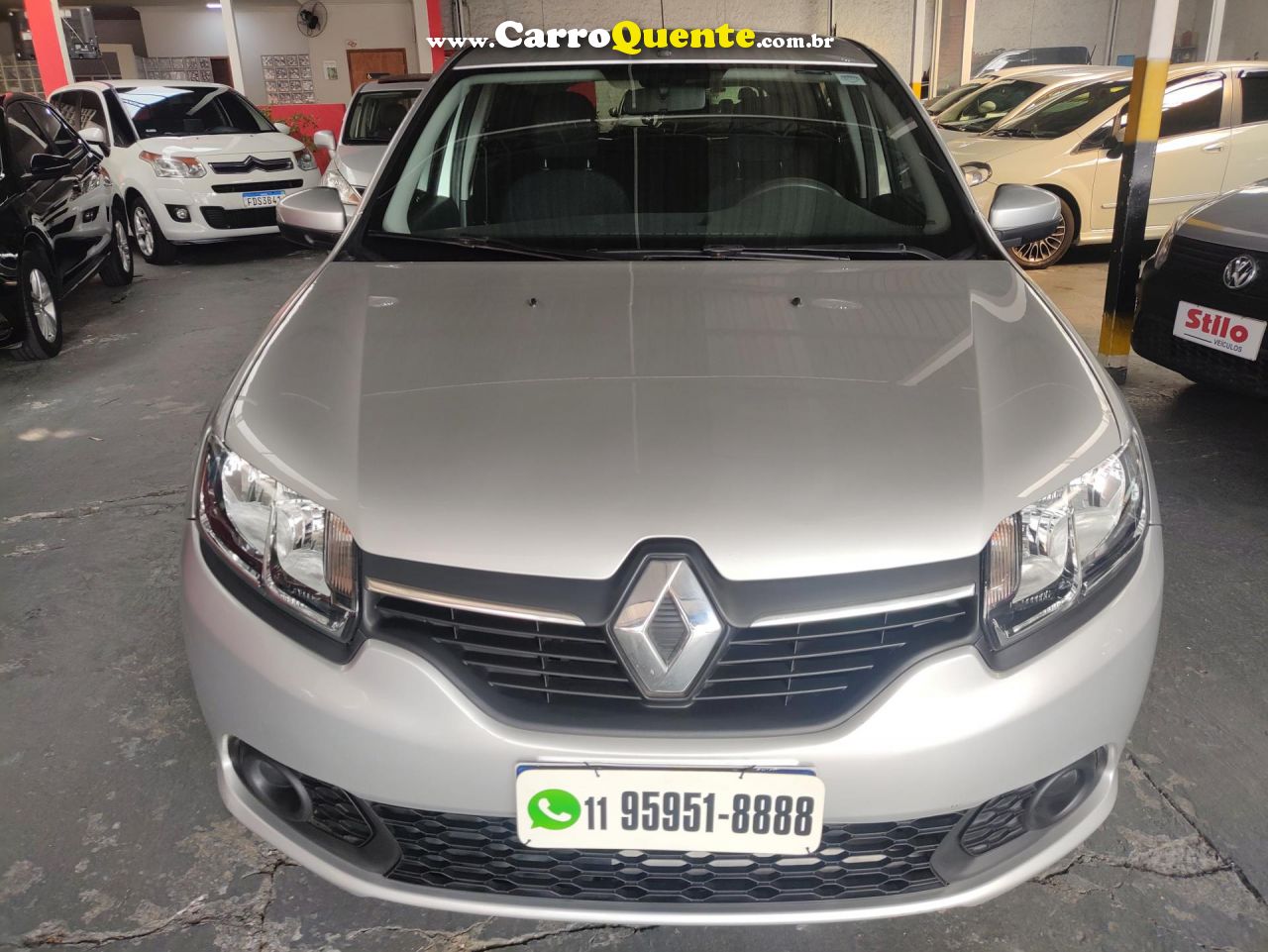 RENAULT   SANDERO EXPRESSION FLEX 1.6 16V 5P   PRATA 2017 1.6 FLEX - Loja