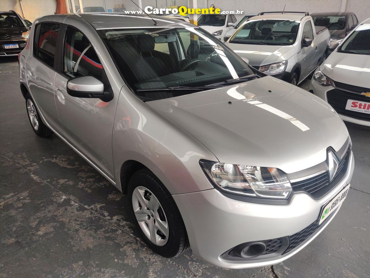 RENAULT   SANDERO EXPRESSION FLEX 1.6 16V 5P   PRATA 2017 1.6 FLEX - Loja