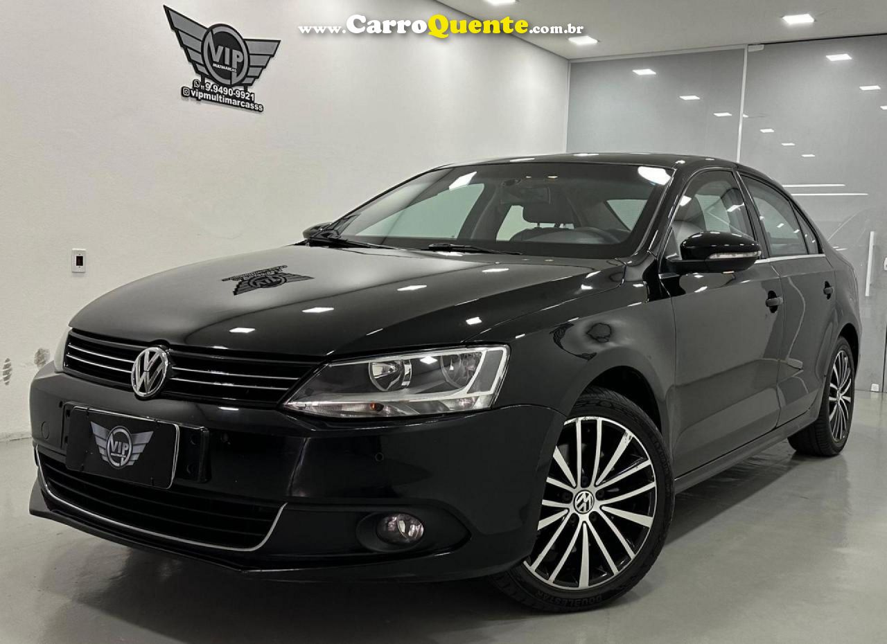 VOLKSWAGEN   JETTA HIGHLINE 2.0 TSI 16V 4P TIPTRONIC   PRETO 2013 2.0 GASOLINA - Loja