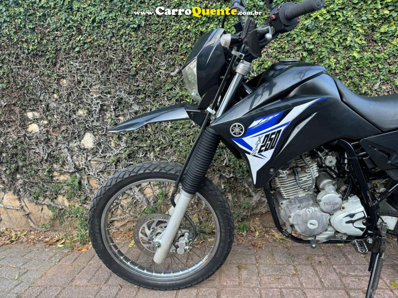 YAMAHA    LANDER 250   PRETO 2008 250 GASOLINA - Loja