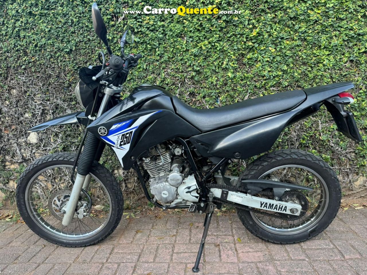 YAMAHA    LANDER 250   PRETO 2008 250 GASOLINA - Loja