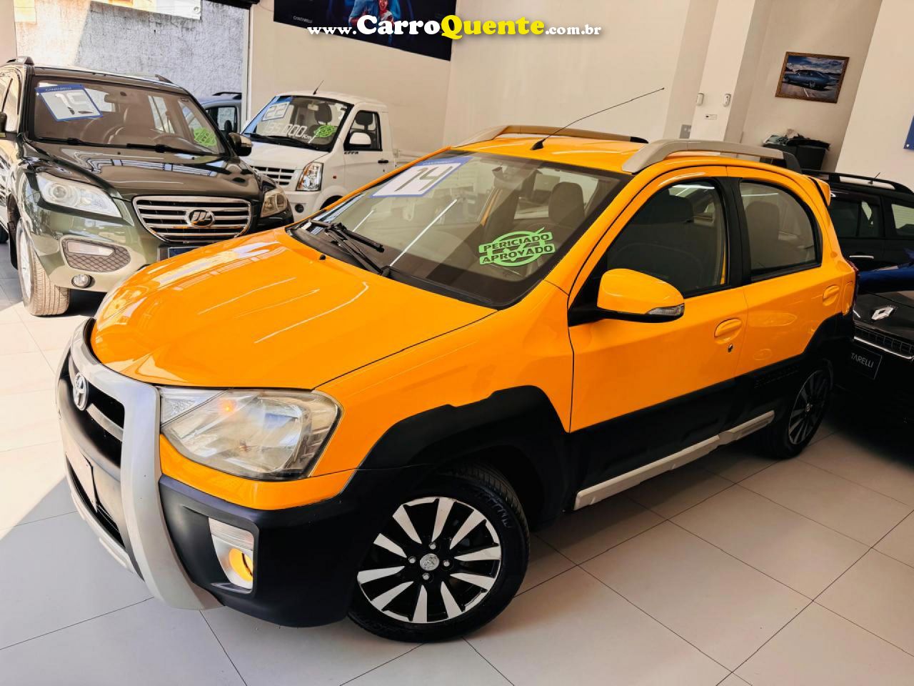 TOYOTA   ETIOS CROSS 1.5 FLEX 16V 5P MEC.   AMARELO 2014 1.5 FLEX - Loja