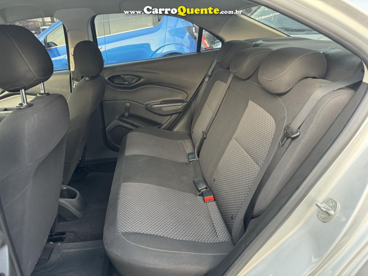 CHEVROLET   PRISMA SED. JOY LS 1.0 8V FLEXPOWER 4P   PRATA 2019 1.0 FLEX - Loja