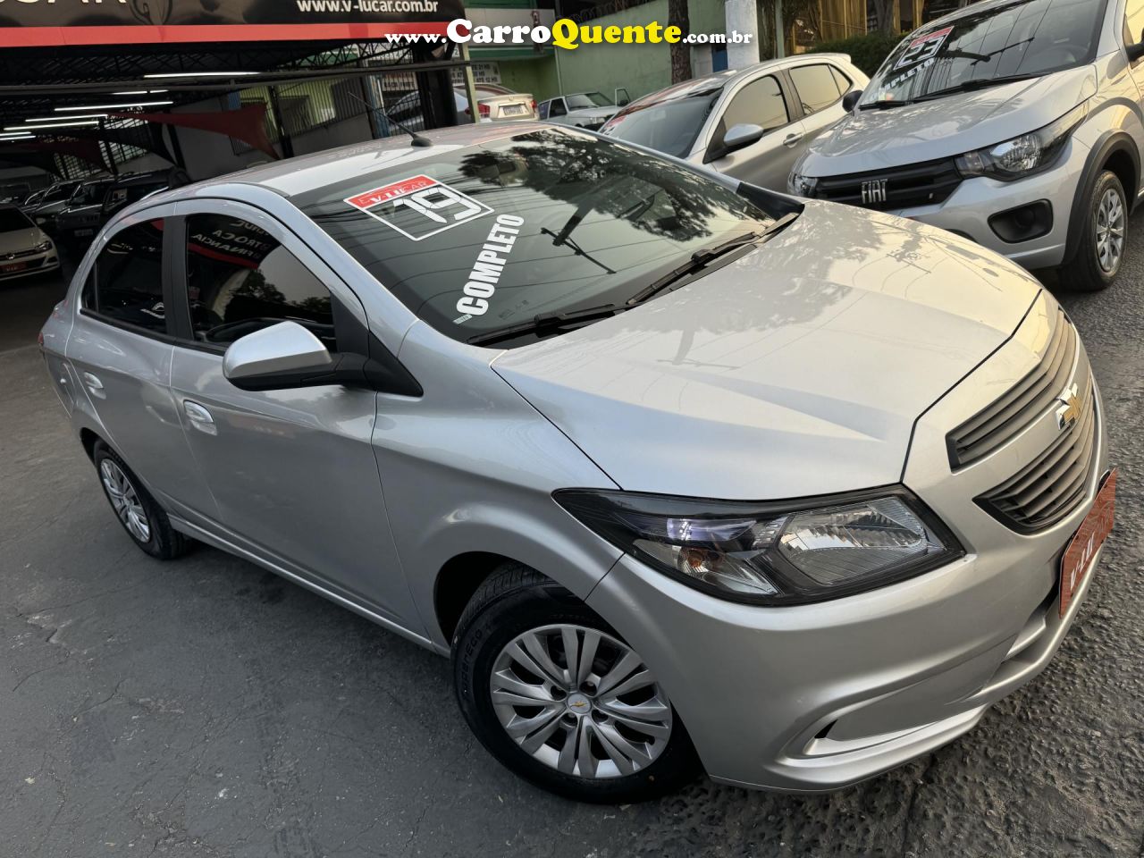 CHEVROLET   PRISMA SED. JOY LS 1.0 8V FLEXPOWER 4P   PRATA 2019 1.0 FLEX - Loja