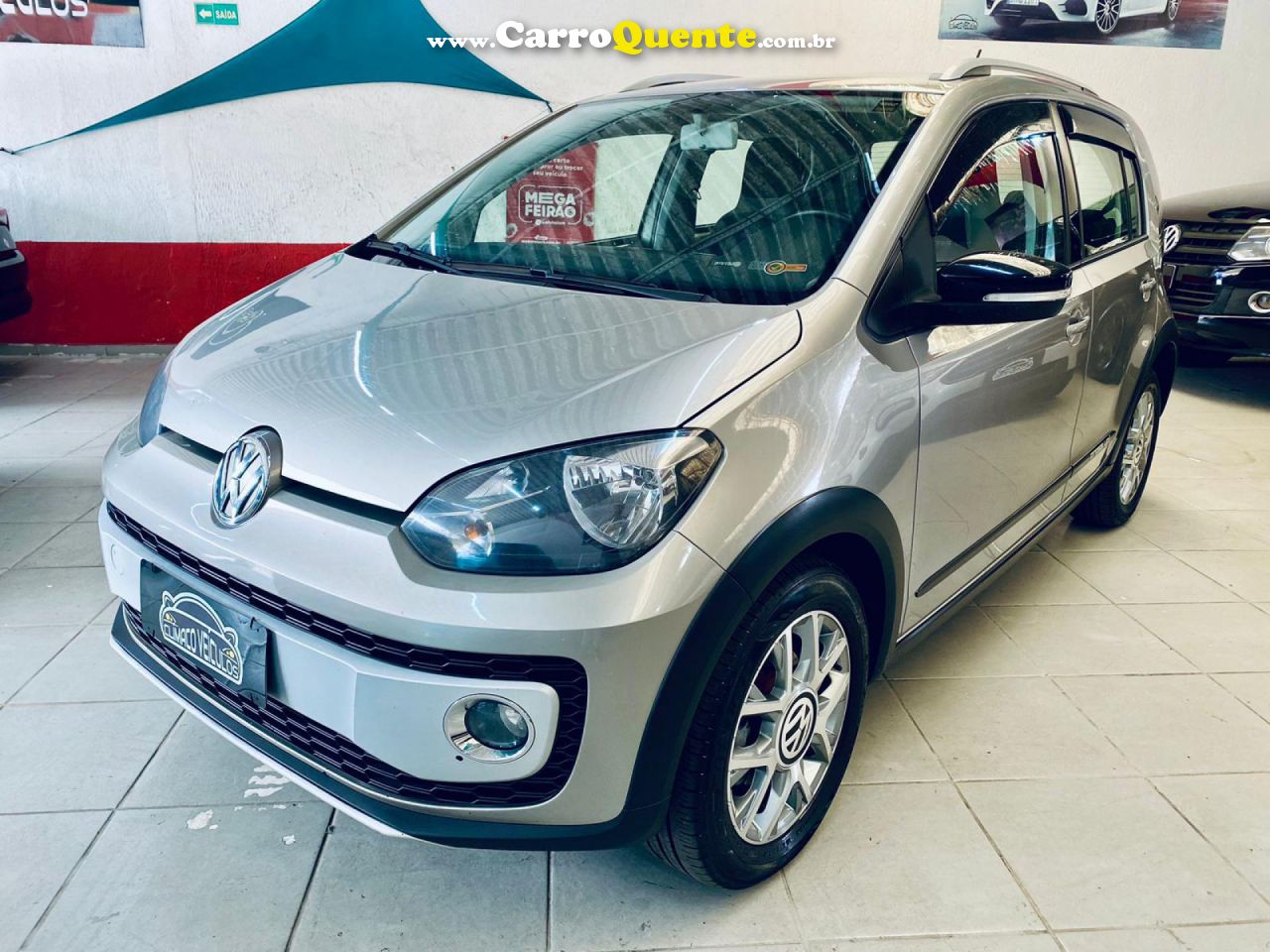 VOLKSWAGEN   UP! CROSS 1.0 TSI TOTAL FLEX 12V 5P   PRATA 2017 1.0 FLEX - Loja