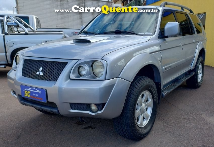 Mitsubishi PAJERO SPORT 2.5 HPE 4X4 8V TURBO INTERCOOLER DIESEL 4P AUTOMÁTICO - Loja