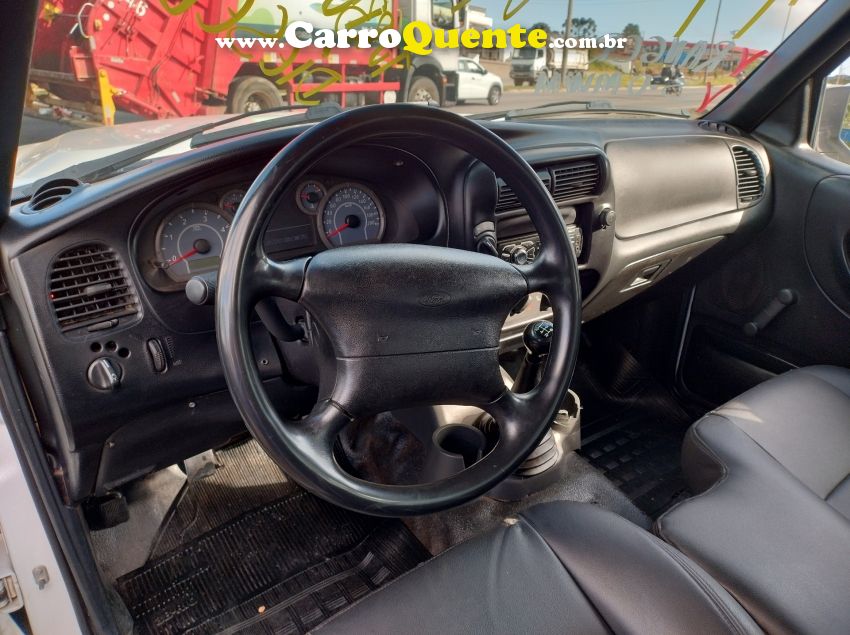 Ford RANGER 3.0 XL 4X4 CS TURBO ELECTRONIC DIESEL 2P MANUAL - Loja