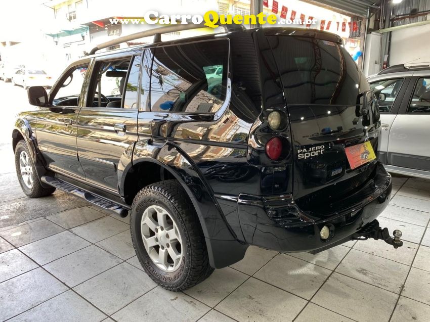 Mitsubishi PAJERO SPORT 2.5 HPE 4X4 8V TURBO INTERCOOLER DIESEL 4P AUTOMÁTICO - Loja