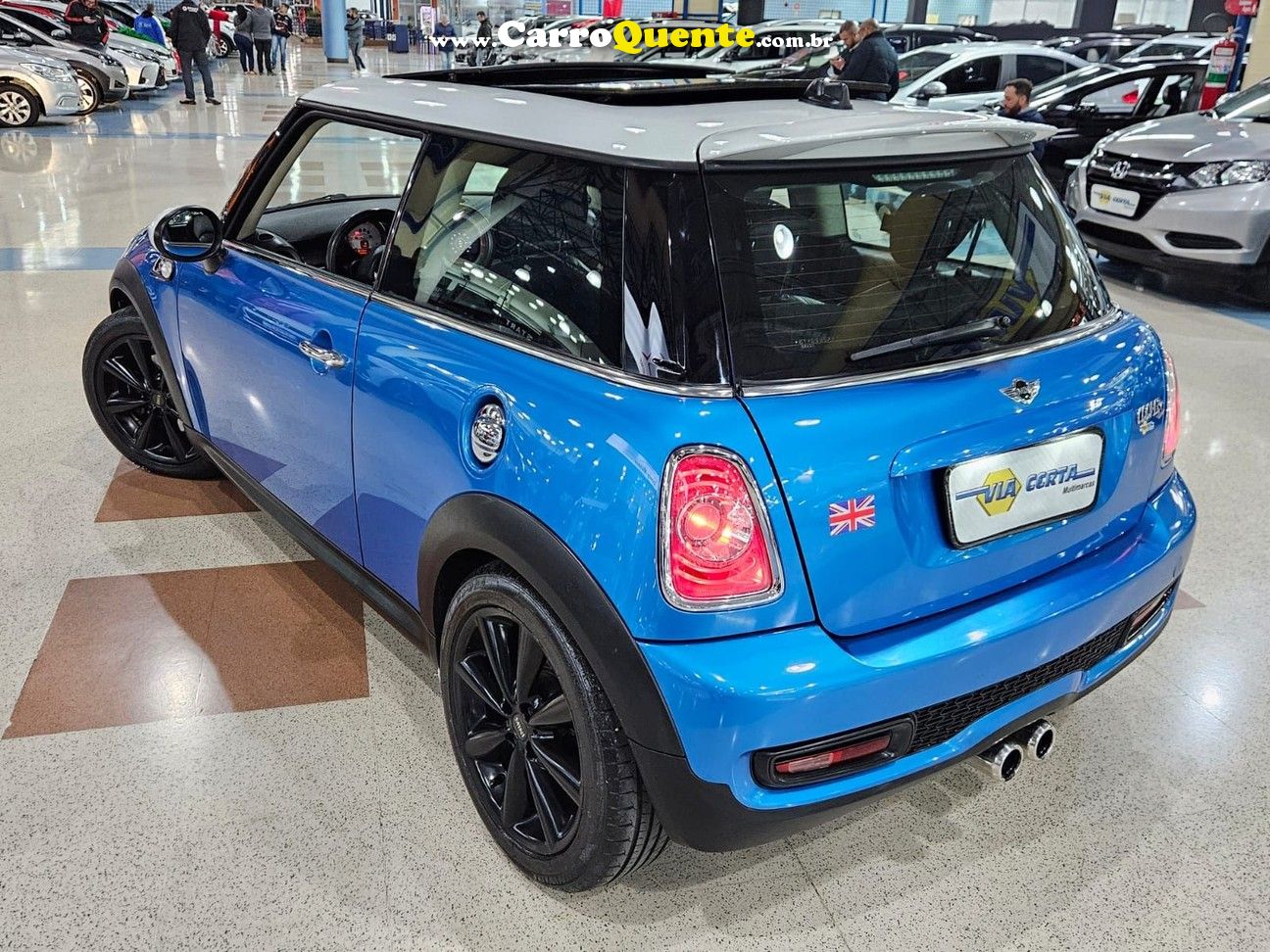 MINI COOPER 1.6 S TURBO * C/ TETO SOLAR DUPLO * RARIDADE - Loja