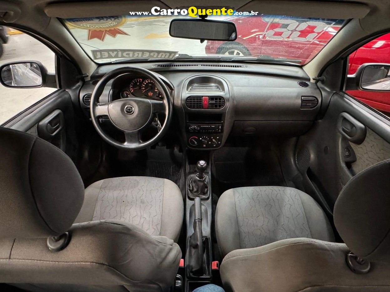 CHEVROLET CORSA 1.8 MPFI MAXX SEDAN 8V - Loja