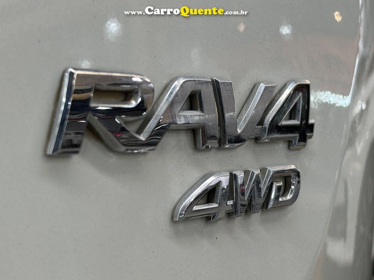 TOYOTA RAV4 2.0 4X4 16V - Loja