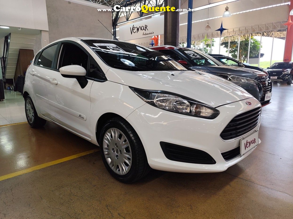 FORD FIESTA HATCH S 1.5 FLEX MEC. *ÚNICO DONO* - Loja