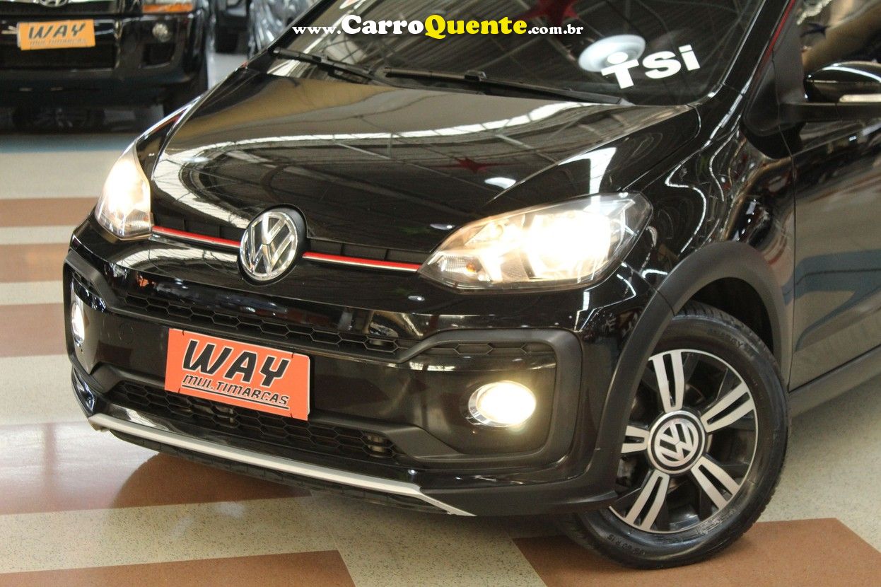 VOLKSWAGEN UP 1.0 170 TSI TOTAL XTREME - Loja