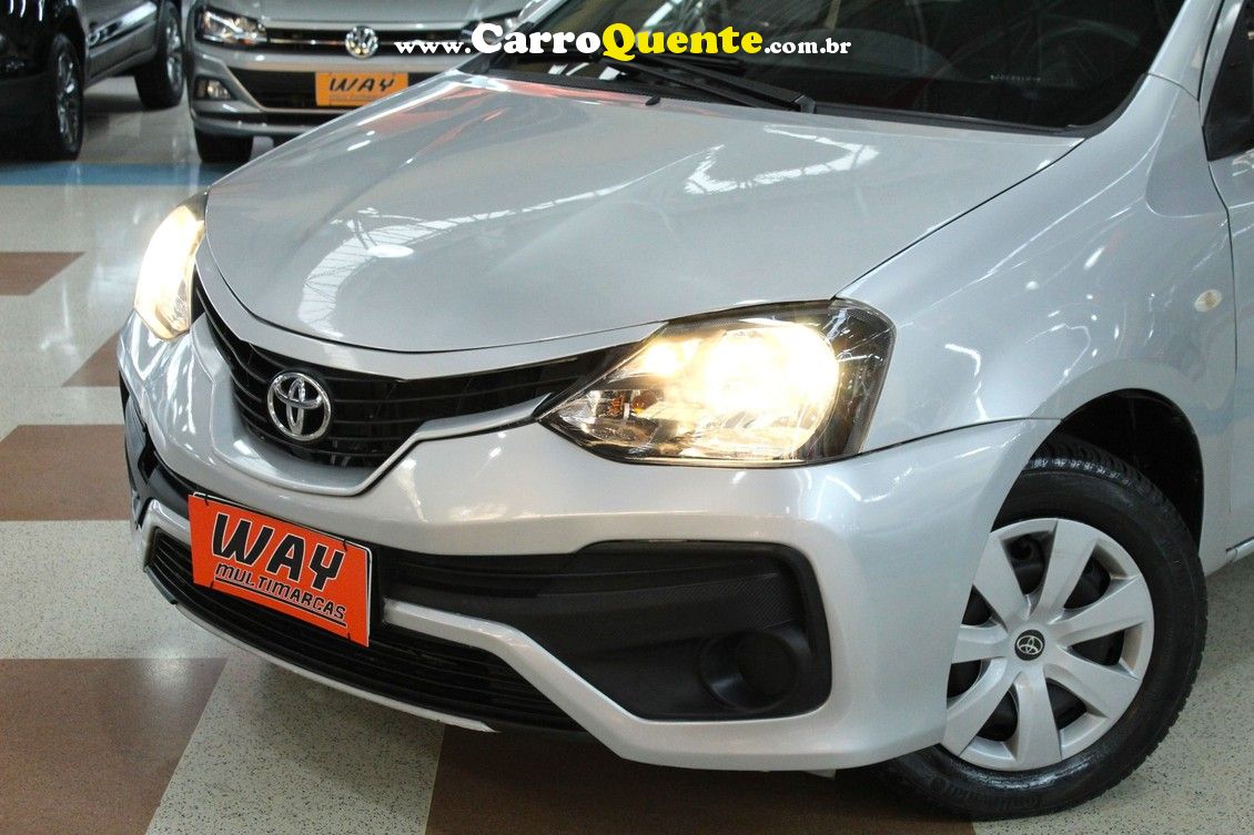 TOYOTA ETIOS 1.3 X 16V - Loja