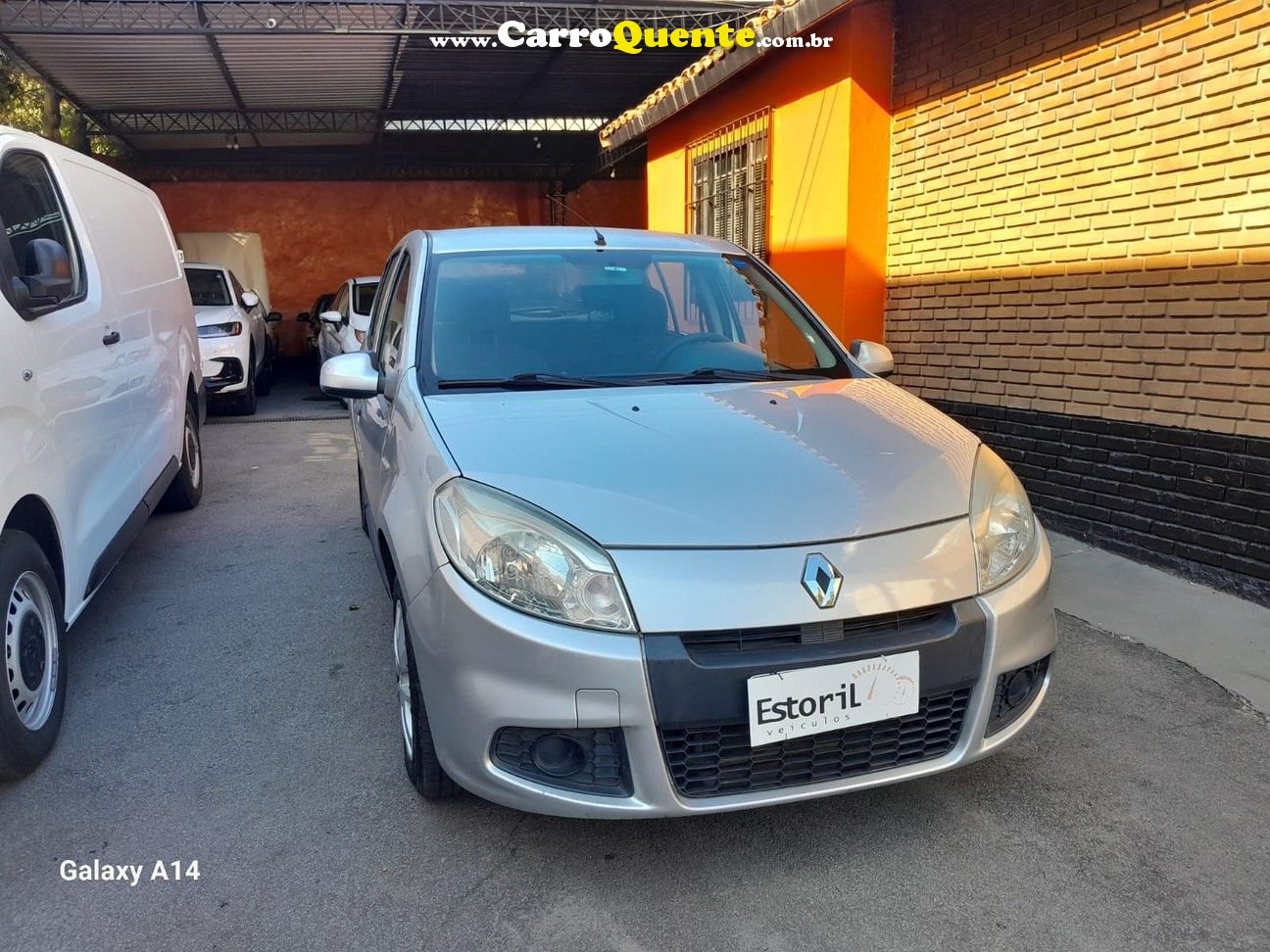 RENAULT SANDERO 1.6 EXPRESSION 8V - Loja