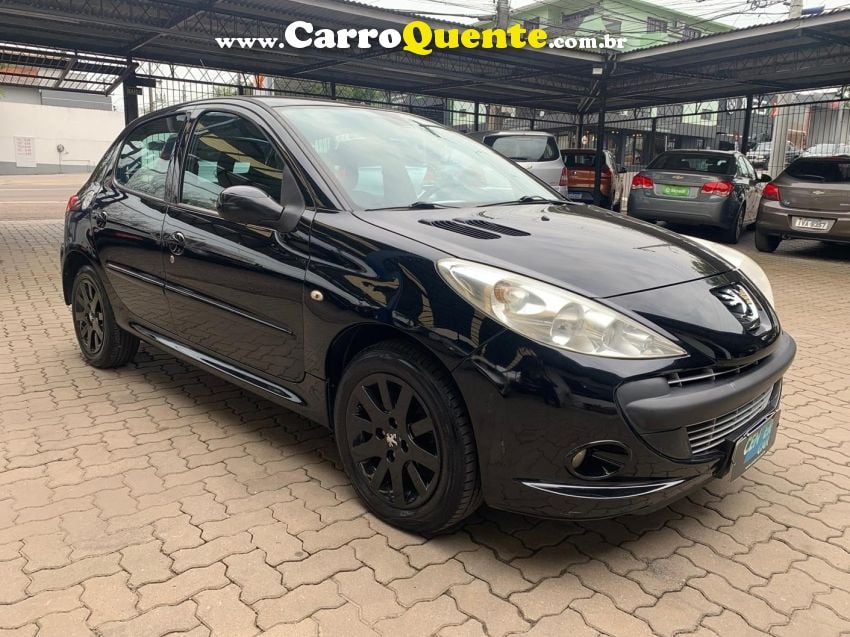 Peugeot 207 1.6 XS 16V FLEX 4P MANUAL - Loja