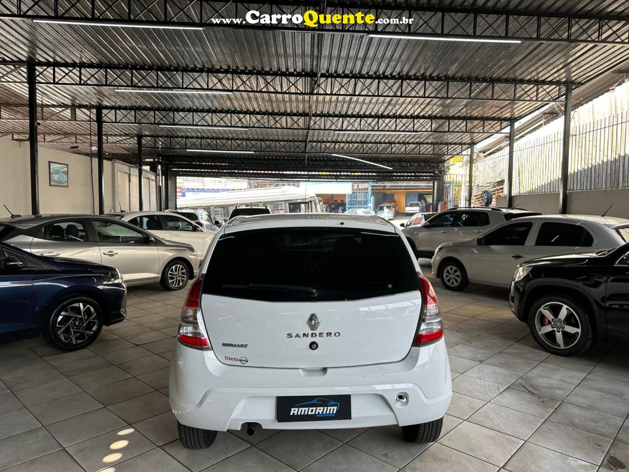 RENAULT   SANDERO AUTHENTIQUE HI-FLEX 1.0 16V 5P   BRANCO 2014 1.0 FLEX - Loja