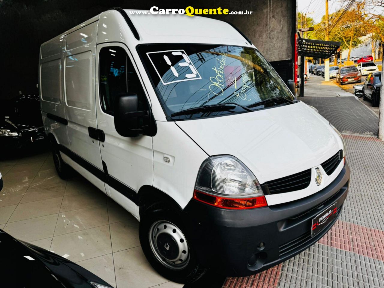 RENAULT   MASTER 2.5 DCI FURG. MEDIOLONGOTA DIES.   BRANCO 2013 2.5 DIESEL - Loja