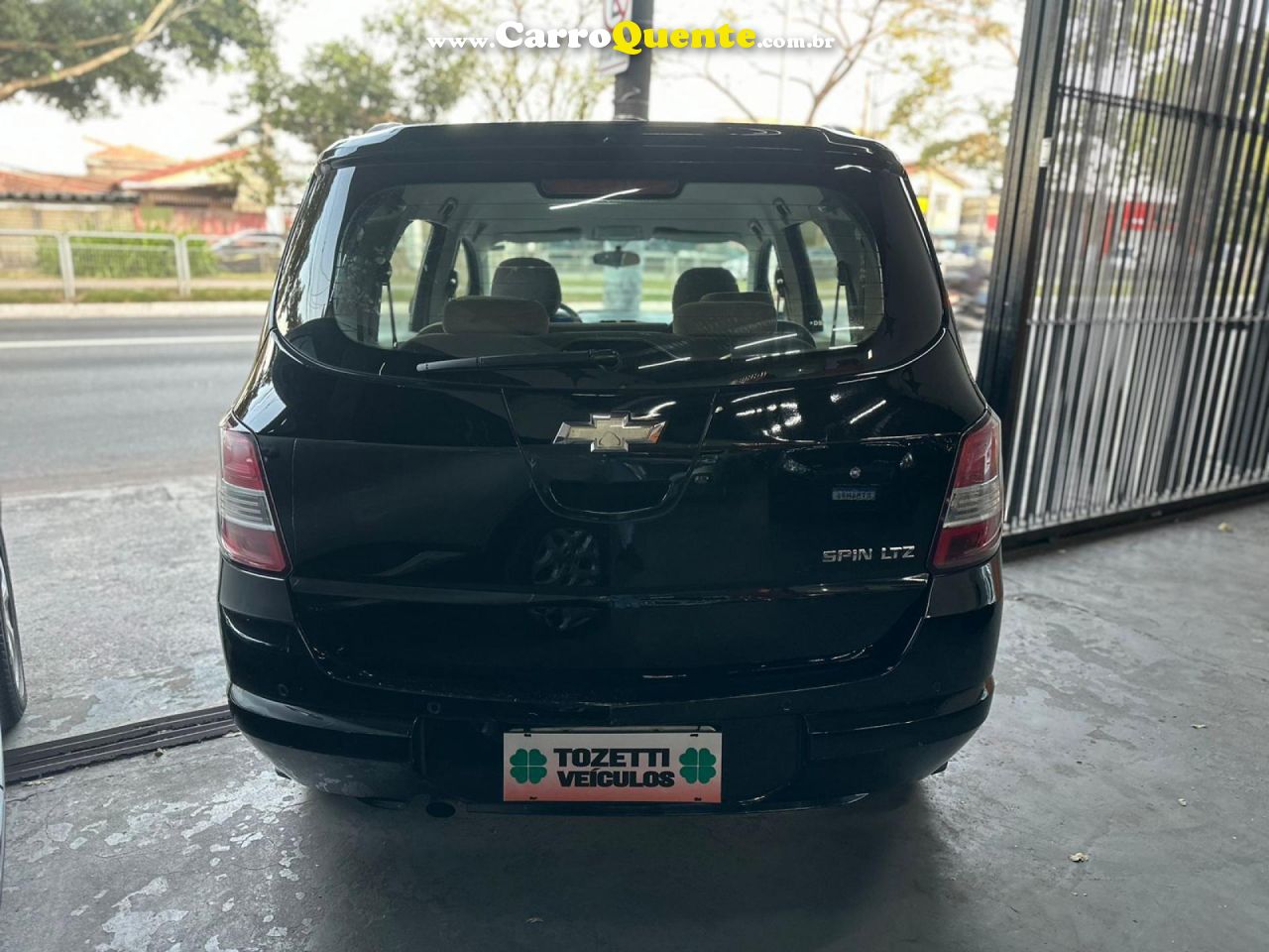 CHEVROLET   SPIN LTZ 1.8 8V ECONO.FLEX 5P MEC.   PRETO 2013 1.8 FLEX - Loja