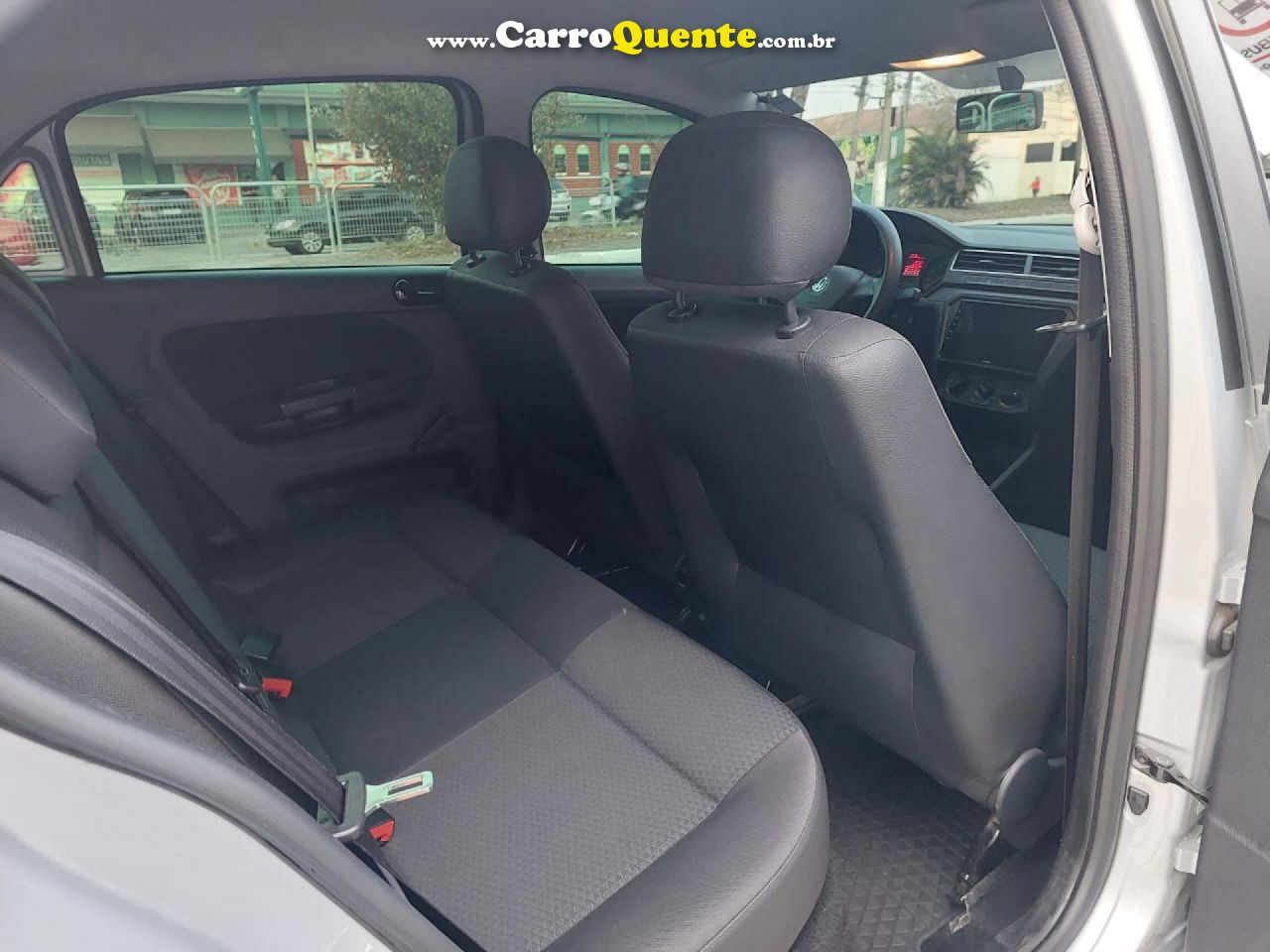 VOLKSWAGEN   GOL 1.0 FLEX 12V 5P   PRATA 2023 1.0 FLEX - Loja