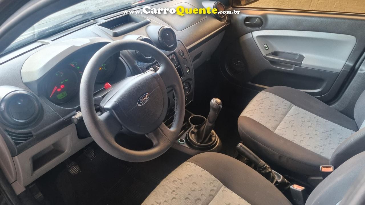 FORD   FIESTA 1.0 8V FLEXCLASS 1.0 8V FLEX 5P   PRETO 2009 1.0 FLEX - Loja