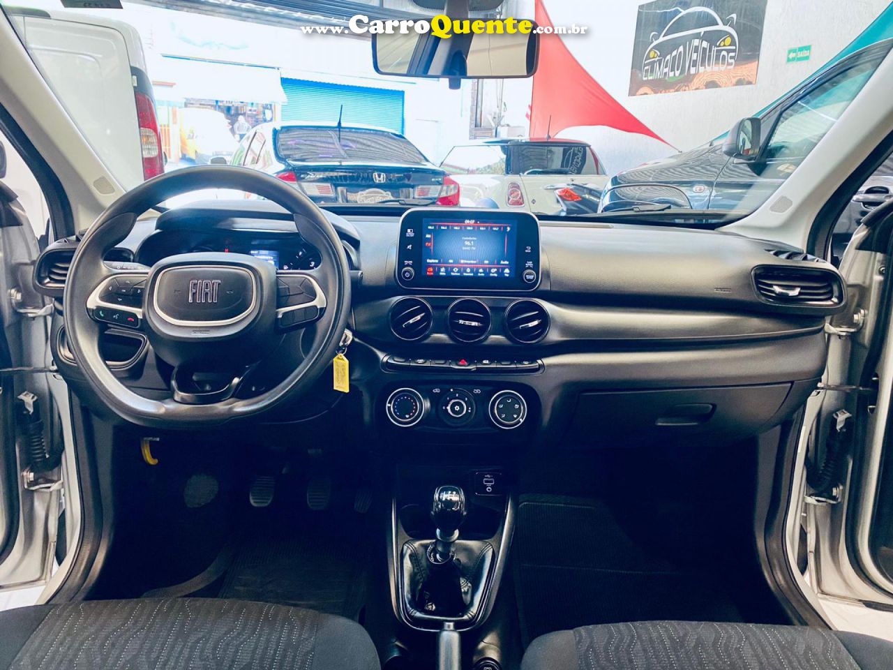 FIAT   CRONOS DRIVE 1.0 6V FLEX   PRATA 2023 1.0 FLEX - Loja