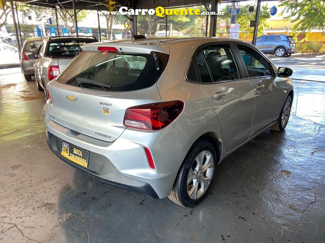 CHEVROLET ONIX 1.0 TURBO PREMIER - Loja