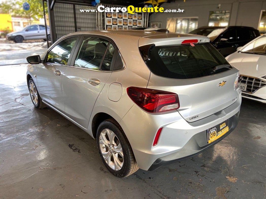 CHEVROLET ONIX 1.0 TURBO PREMIER - Loja