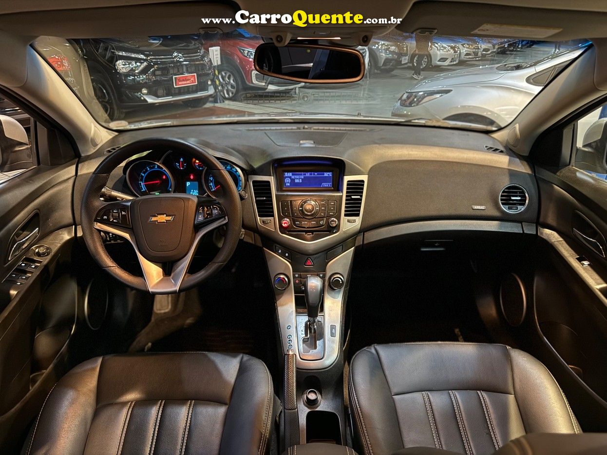 CHEVROLET CRUZE 1.8 LT 16V SEDAN - Loja