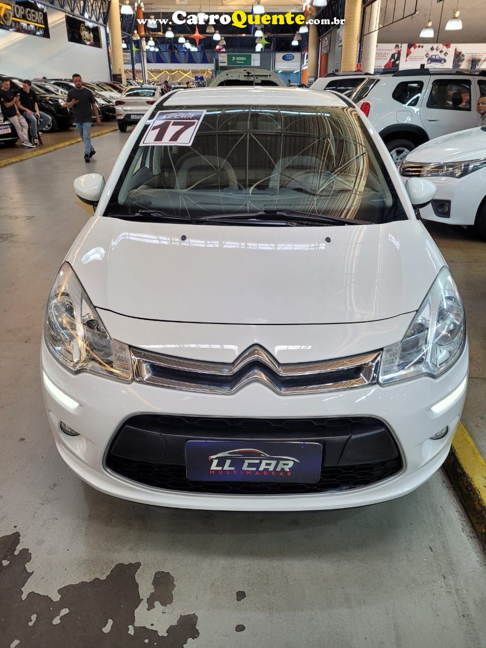 CITROEN C3 1.2 PURE TECH ATTRACTION - Loja