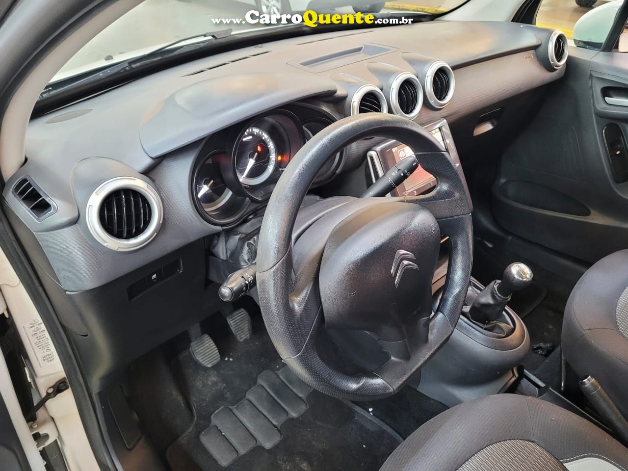 CITROEN C3 1.2 PURE TECH ATTRACTION - Loja