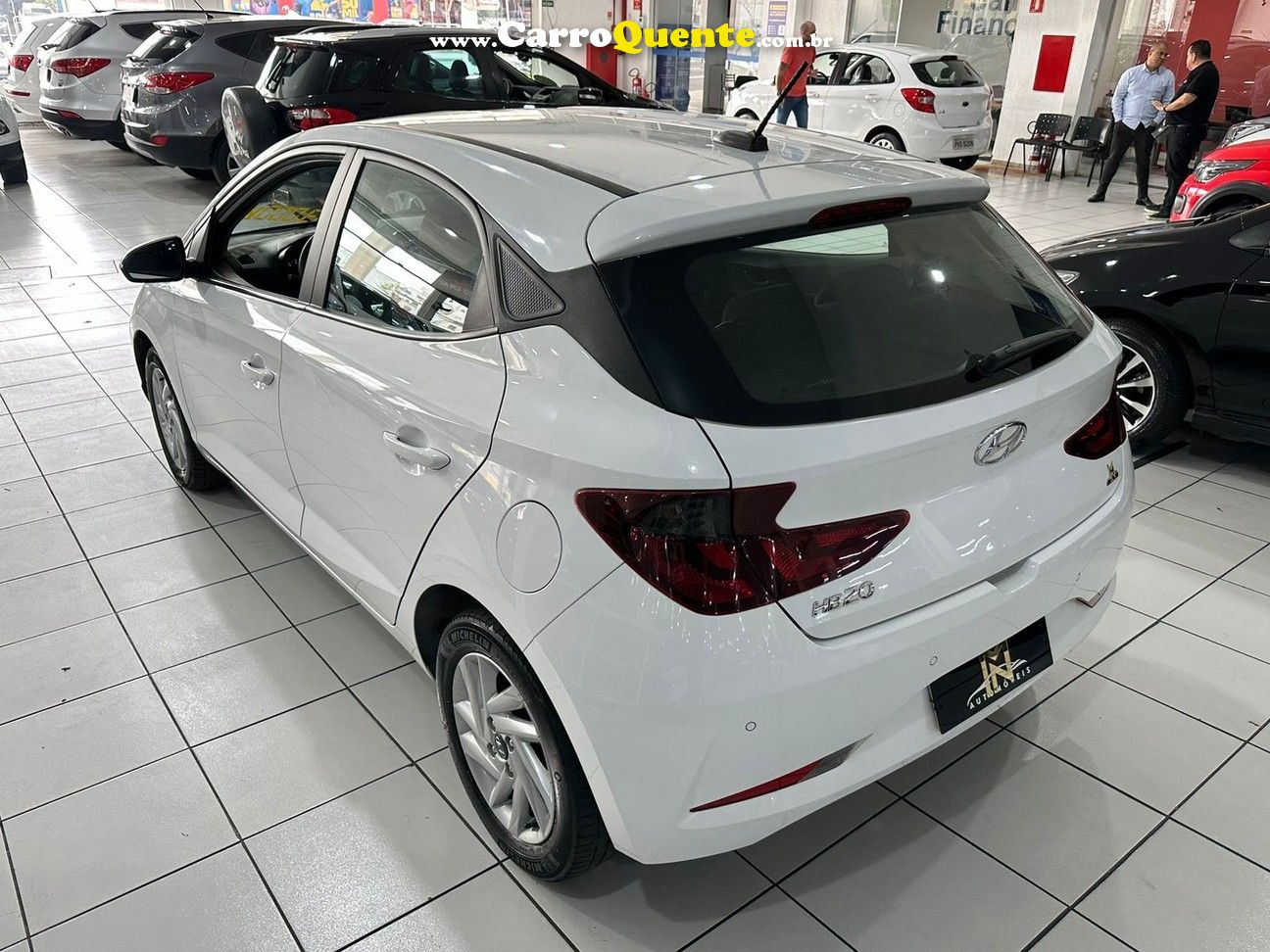 Hb20 Evolution 1.0 Flex 2022 - 33mil KM - Loja