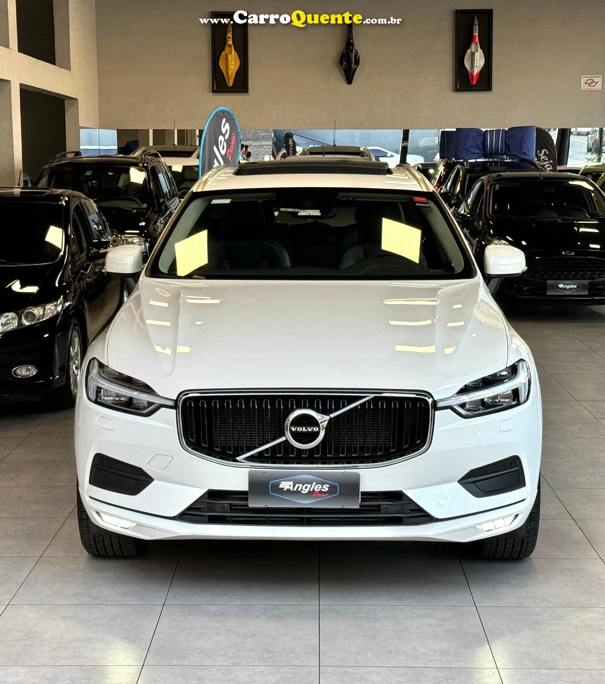 VOLVO XC60 2.0 T5 MOMENTUM AWD - Loja