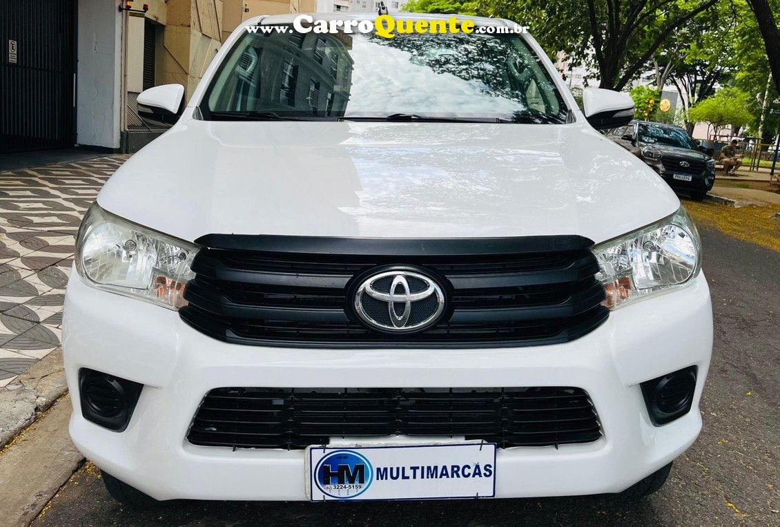 TOYOTA HILUX 2.8 STD 4X4 CD 16V - Loja