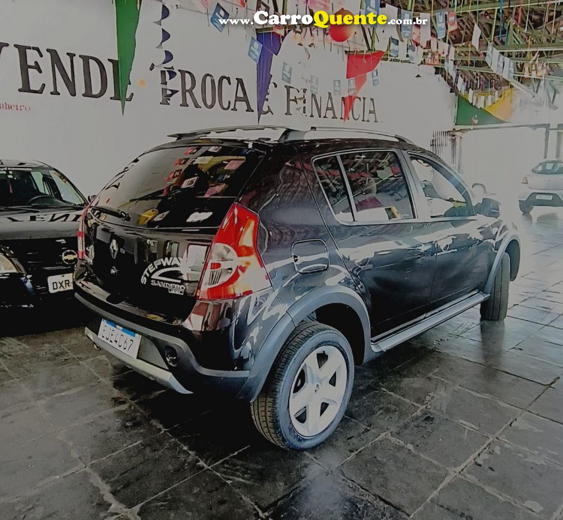 RENAULT SANDERO 1.6 STEPWAY 16V 2009 - Loja