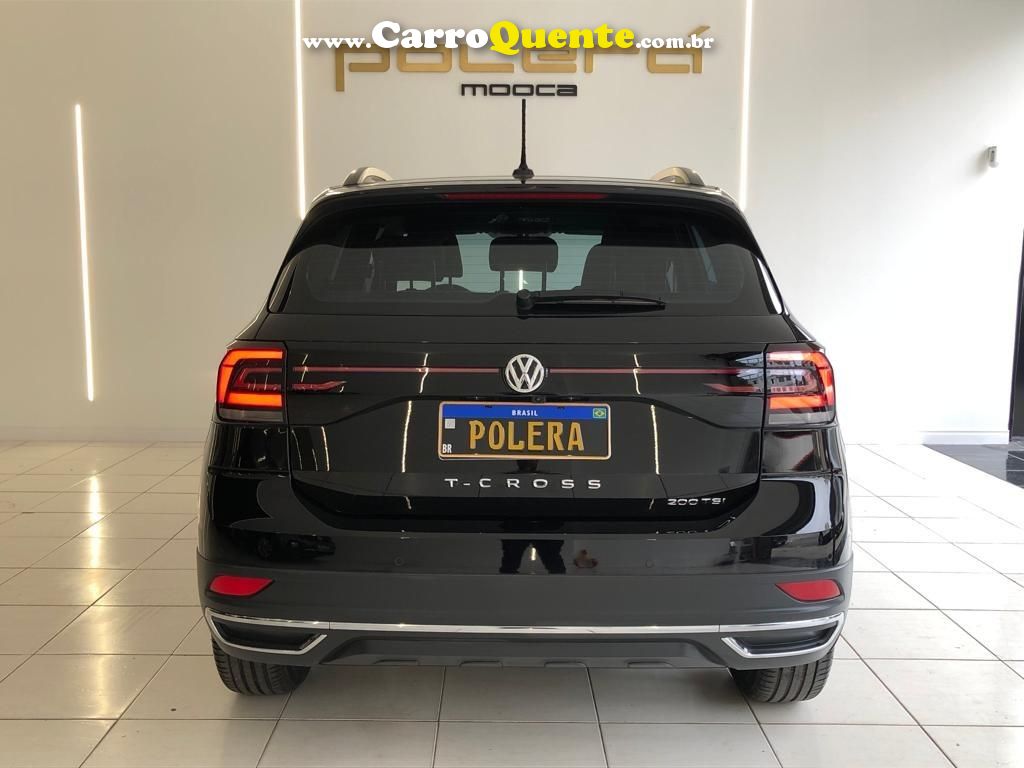 VOLKSWAGEN T-CROSS 1.0 200 TSI COMFORTLINE - Loja