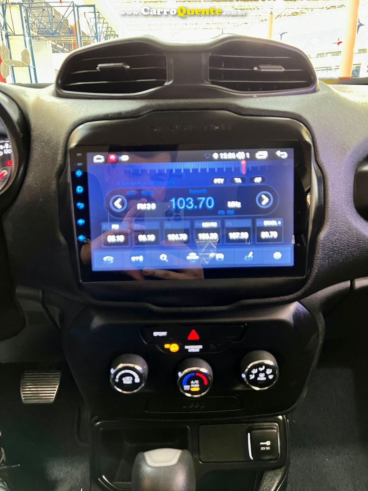 JEEP RENEGADE 1.8 16V - Loja