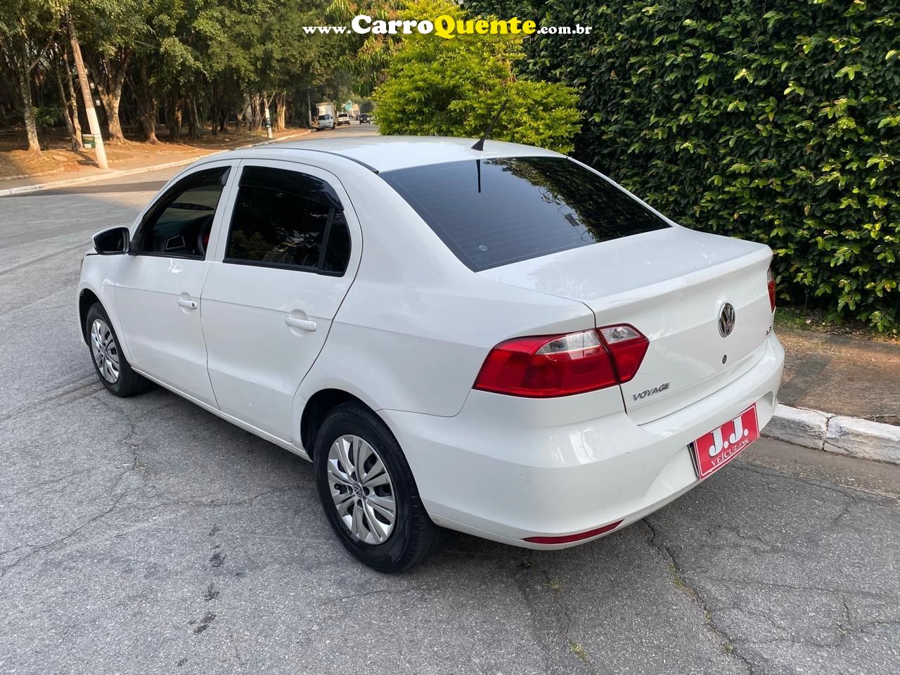 VOLKSWAGEN VOYAGE 1.6 MSI TOTAL - Loja