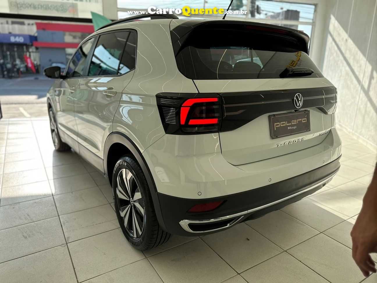 VOLKSWAGEN T-CROSS 1.0 200 TSI COMFORTLINE - Loja