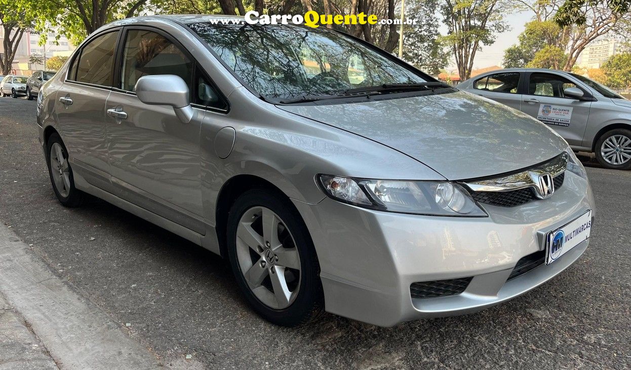 HONDA CIVIC 1.8 LXS 16V - Loja