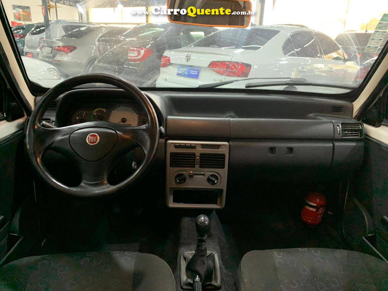 FIAT   UNO MILLE WAY ECONOMY 1.0 F.FLEX 4P   BRANCO 2013 1.0 GASOLINA - Loja