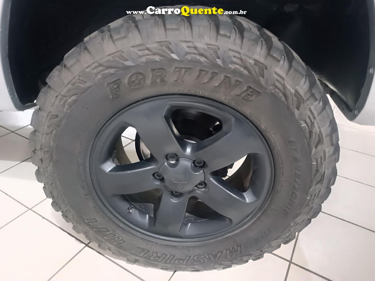 MITSUBISHI   PAJERO TR4 2.0 2.0 FLEX 16V 4X4 MEC.   PRATA 2008 2.0 FLEX - Loja