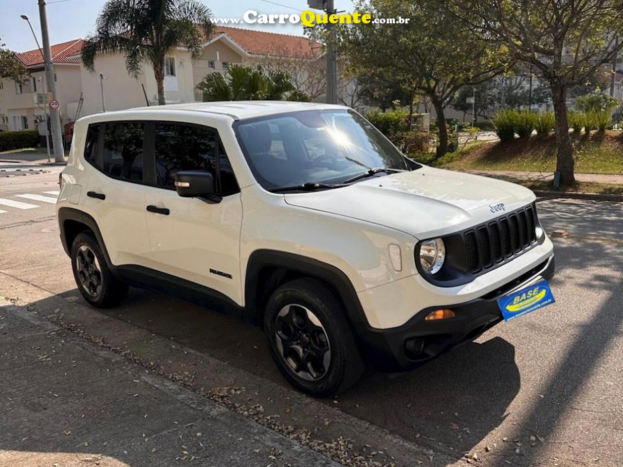 JEEP   RENEGADE1.8 4X2 FLEX 16V AUT.(PCD)   BRANCO 2020 1.8 16V FLEX - Loja